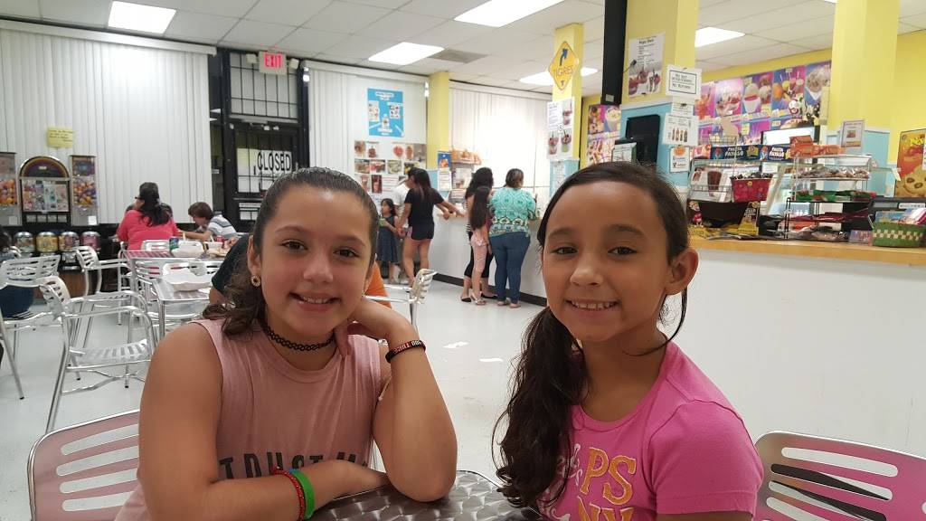 La Regia Ice Cream | meal takeaway | 2223 Shaver St, Pasadena, TX 77502, USA | 7134728000 OR +1 713-472-8000