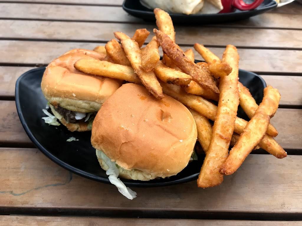 Tavern Littleton | restaurant | 2589 Littleton Main St, Littleton, CO 80120, USA | 3037307772 OR +1 303-730-7772