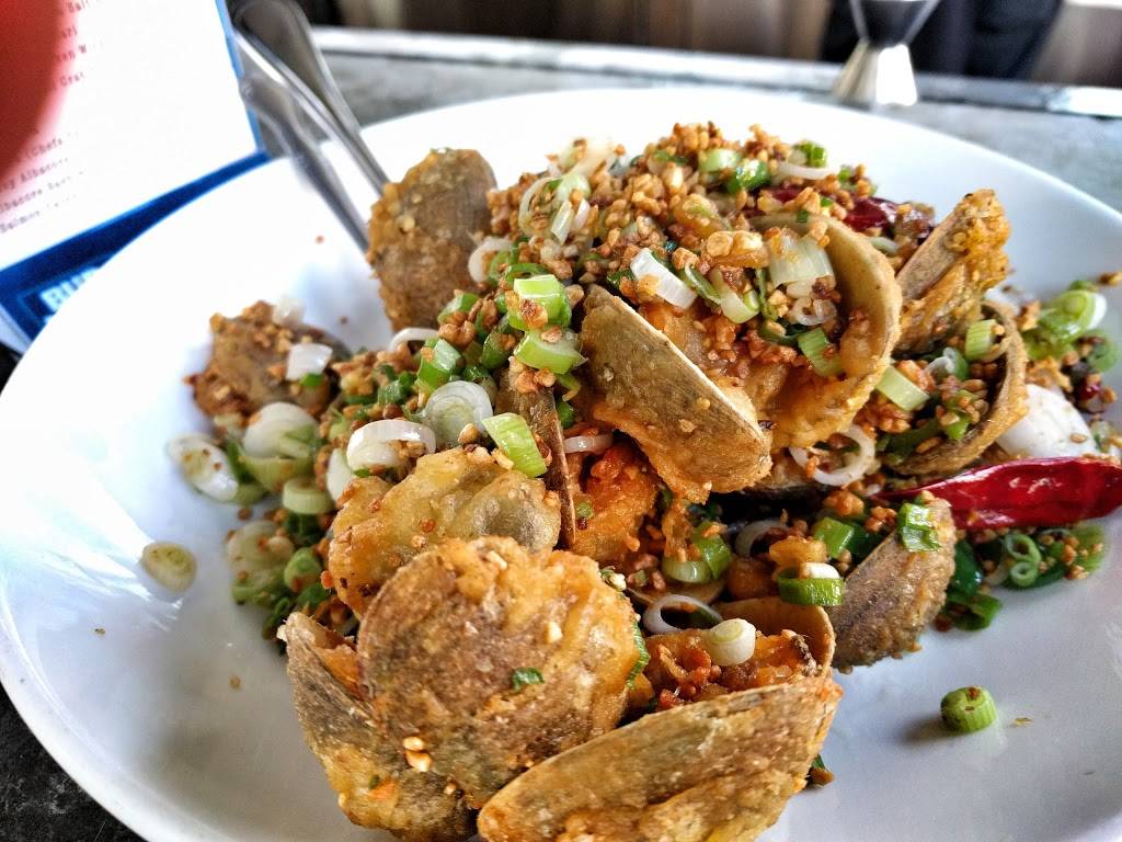 EMC Seafood & Raw Bar | restaurant | 6252 Topanga Canyon Blvd #1695, Woodland Hills, CA 91367, USA | 8187041899 OR +1 818-704-1899