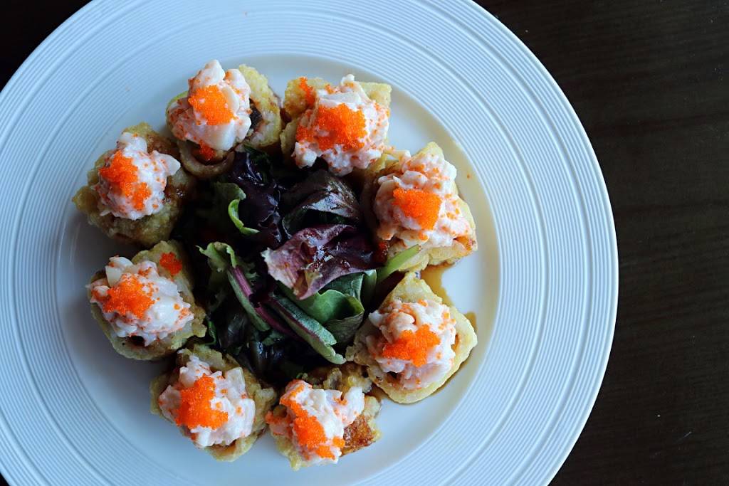 Volcano Sushi House | restaurant | 4765 Hodges Blvd #3, Jacksonville, FL 32224, USA | 9049924999 OR +1 904-992-4999