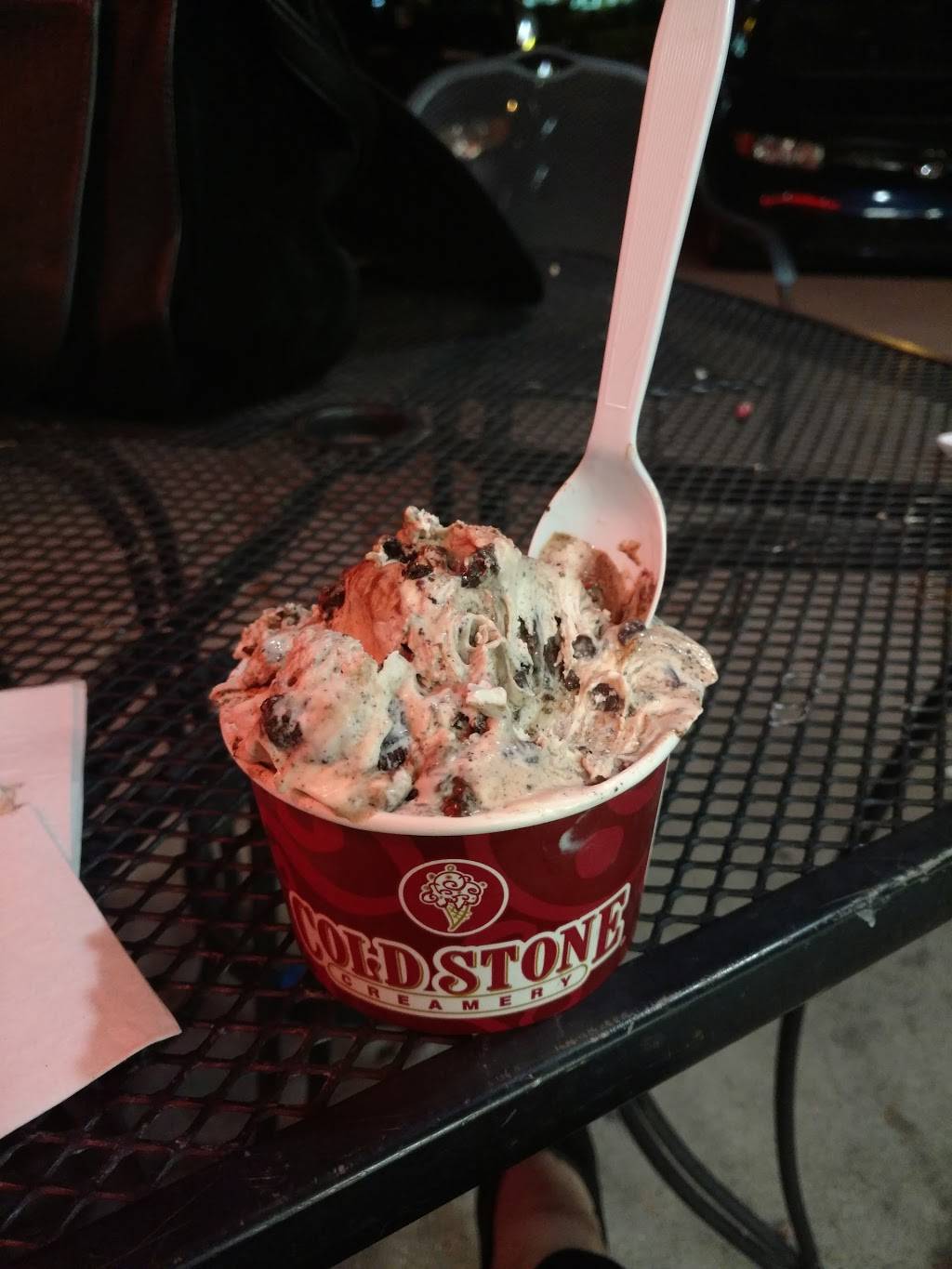Cold Stone Creamery | bakery | 17015 N 7th St, Phoenix, AZ 85022, USA | 6024049202 OR +1 602-404-9202