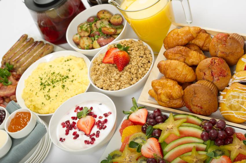 Food First Chicago | restaurant | 3207 N Elston Ave, Chicago, IL 60618, USA | 7739618537 OR +1 773-961-8537