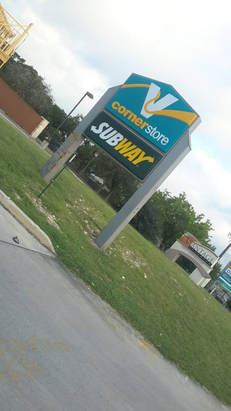 Subway Restaurants | restaurant | 5130 N Loop 1604 E, San Antonio, TX 78247, USA | 2106503191 OR +1 210-650-3191