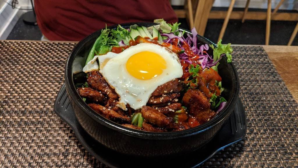 GoldinBlack | restaurant | 621 Queen Anne Ave N, Seattle, WA 98109, USA | 2066877756 OR +1 206-687-7756