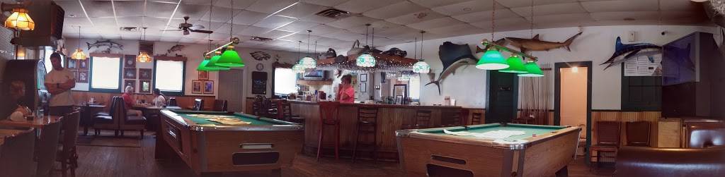 Yuk Yuk & Joes | restaurant | 15617 Courthouse Rd, Eastville, VA 23347, USA | 7576787870 OR +1 757-678-7870