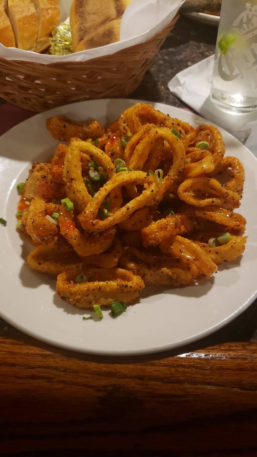 Giulios | restaurant | 53 Park Hill Ave, Yonkers, NY 10701, USA | 9143751043 OR +1 914-375-1043