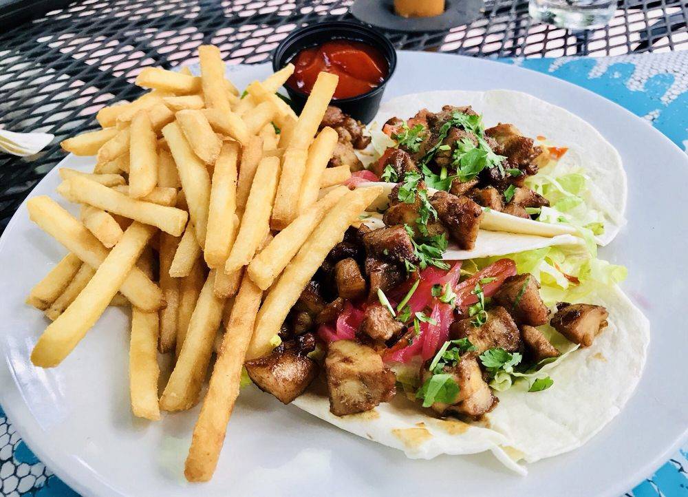 Cotton | restaurant | 75 Arms St, Manchester, NH 03101, USA | 6036225488 OR +1 603-622-5488