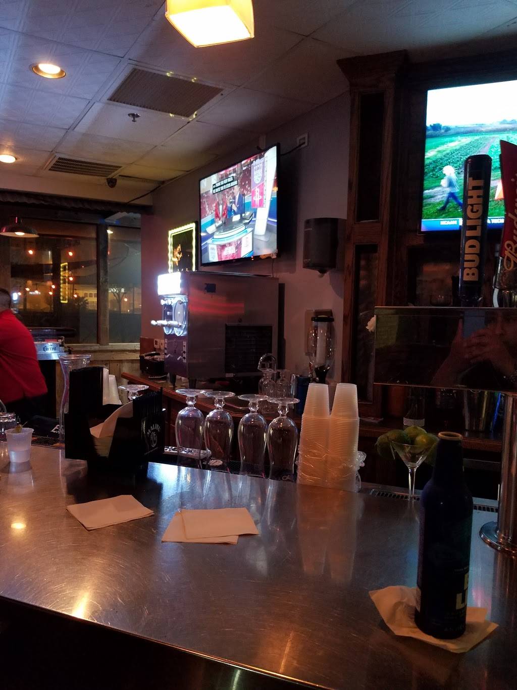 Fuzion Bar & Lounge | restaurant | 6915 Spencer Hwy #103, Pasadena, TX 77505, USA | 8327800906 OR +1 832-780-0906