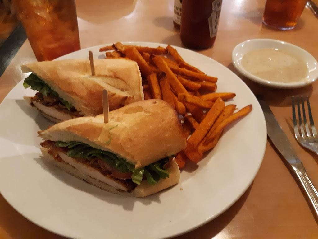 Petes restaurant and brewhouse | restaurant | 2495 Carmichael Dr, Chico, CA 95928, USA | 5308910611 OR +1 530-891-0611