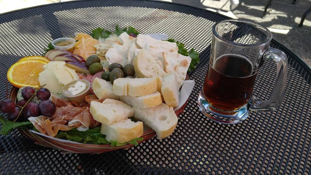 Duck and Decanter | restaurant | 1651 E Camelback Rd, Phoenix, AZ 85016, USA | 6022745429 OR +1 602-274-5429