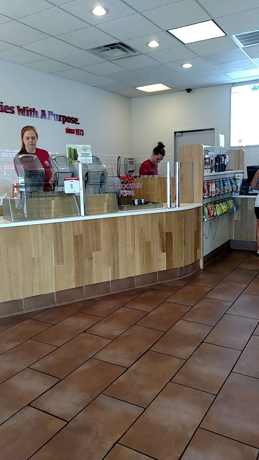 Smoothie King | restaurant | 1913 Gunbarrel Rd #121, Chattanooga, TN 37421, USA | 4234996059 OR +1 423-499-6059