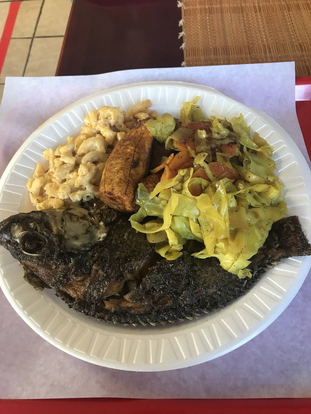 Buutchiis Grille | restaurant | 35 E Butler Ave, Ambler, PA 19002, USA | 2156430631 OR +1 215-643-0631