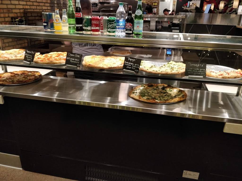 Mootz Pizzeria and Bar | restaurant | 1230 Library St, Detroit, MI 48226, USA | 3132431230 OR +1 313-243-1230