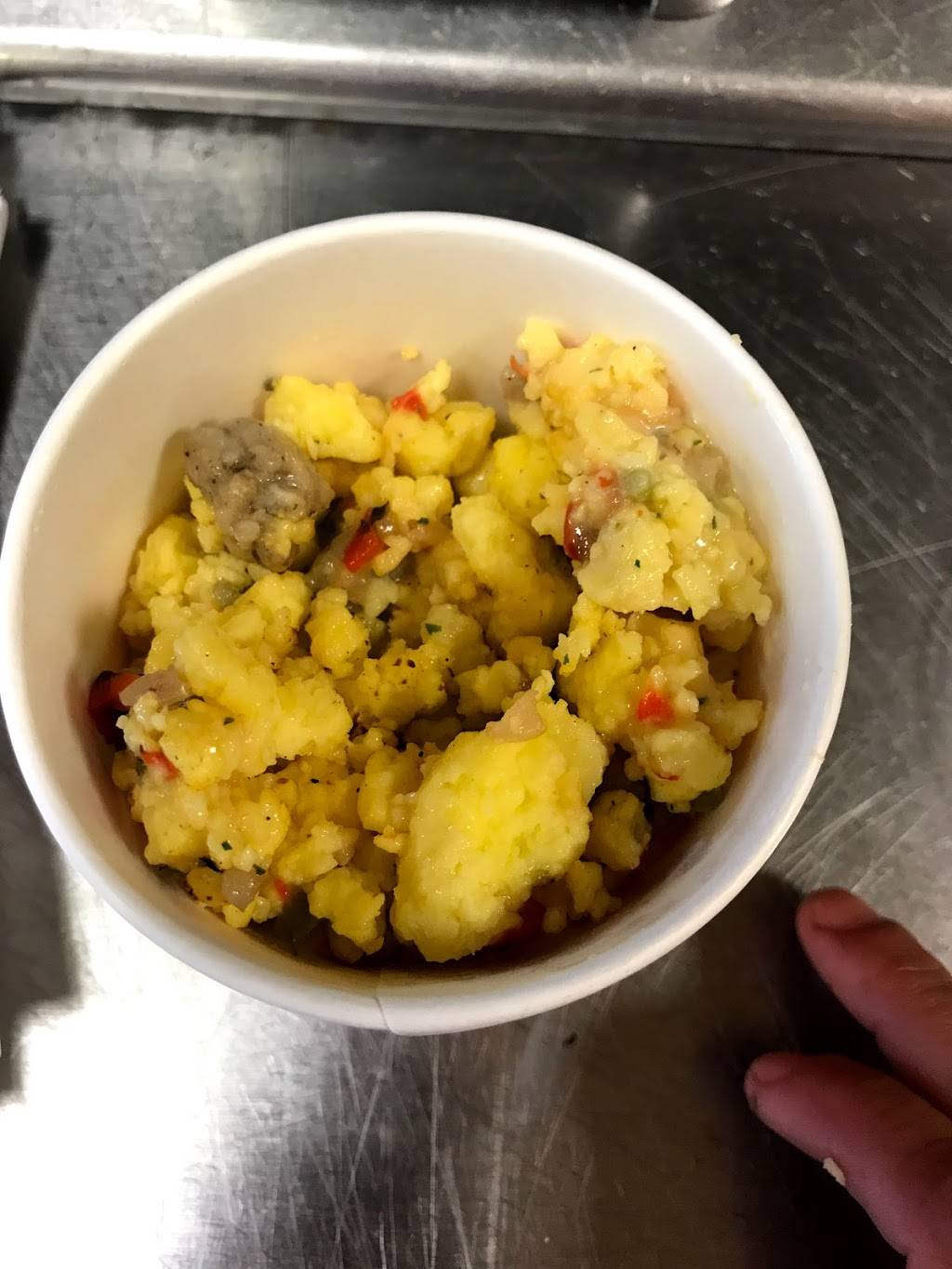 Dunkin | bakery | 31 Bridge St, Salem, MA 01970, USA | 9787411353 OR +1 978-741-1353