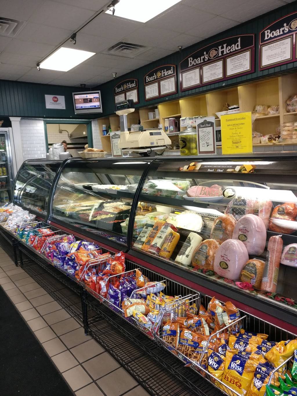 Deli Expressions | restaurant | 618 Saw Mill River Rd # 4, Yonkers, NY 10710, USA | 9143774999 OR +1 914-377-4999