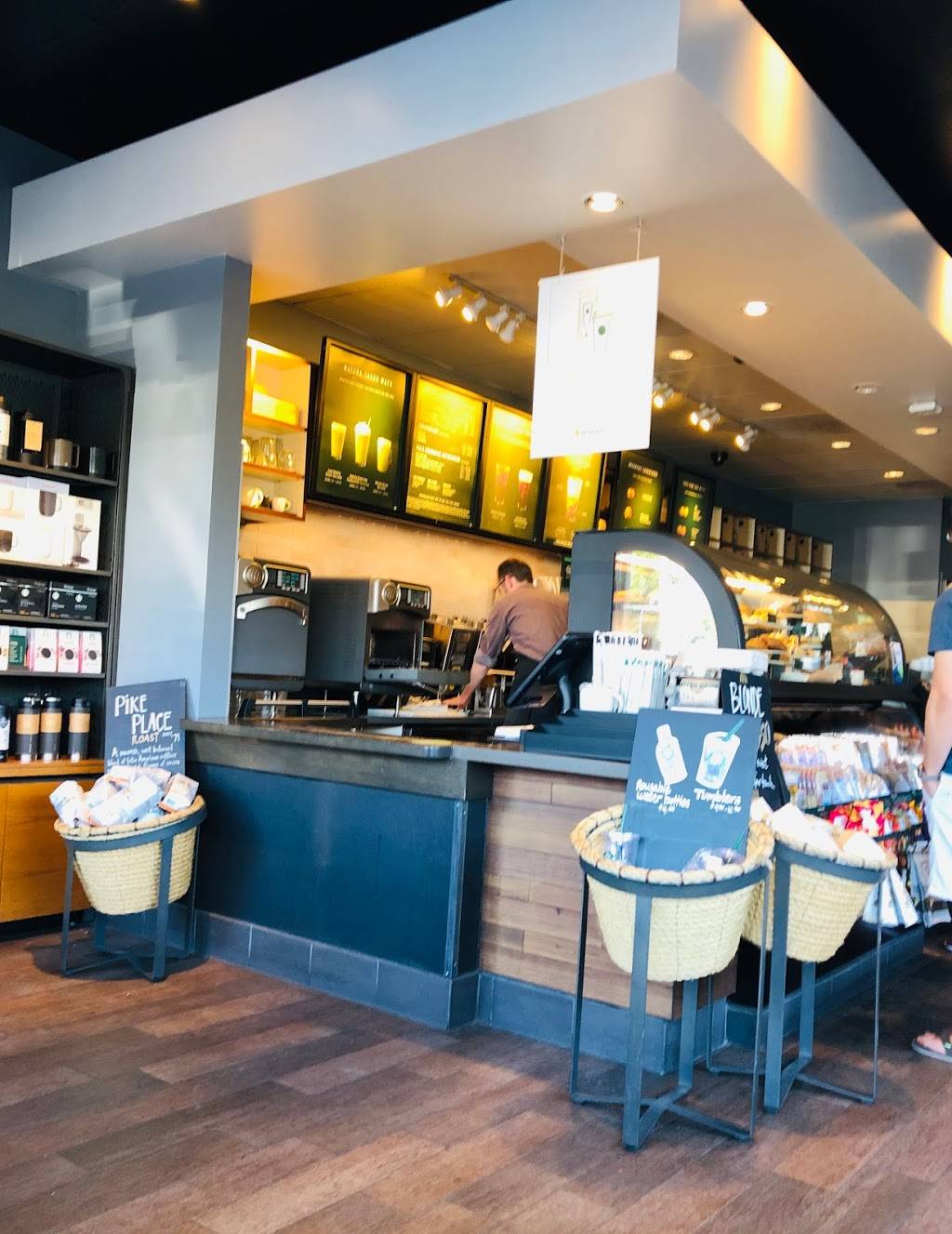 Starbucks | cafe | 17474 Yorba Linda Blvd, Yorba Linda, CA 92886, USA | 7145240019 OR +1 714-524-0019