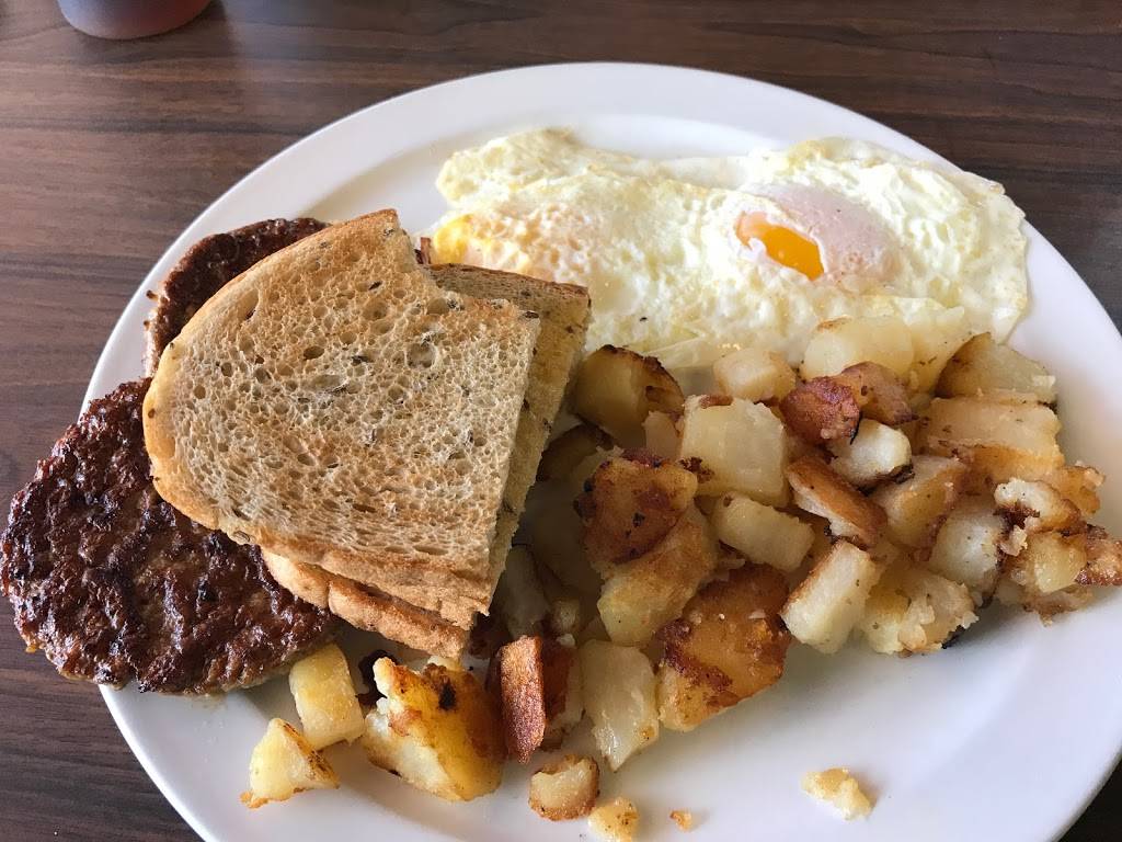 Eves Family Restaurant | restaurant | 3150 Tampa Rd, Oldsmar, FL 34677, USA | 7277876886 OR +1 727-787-6886