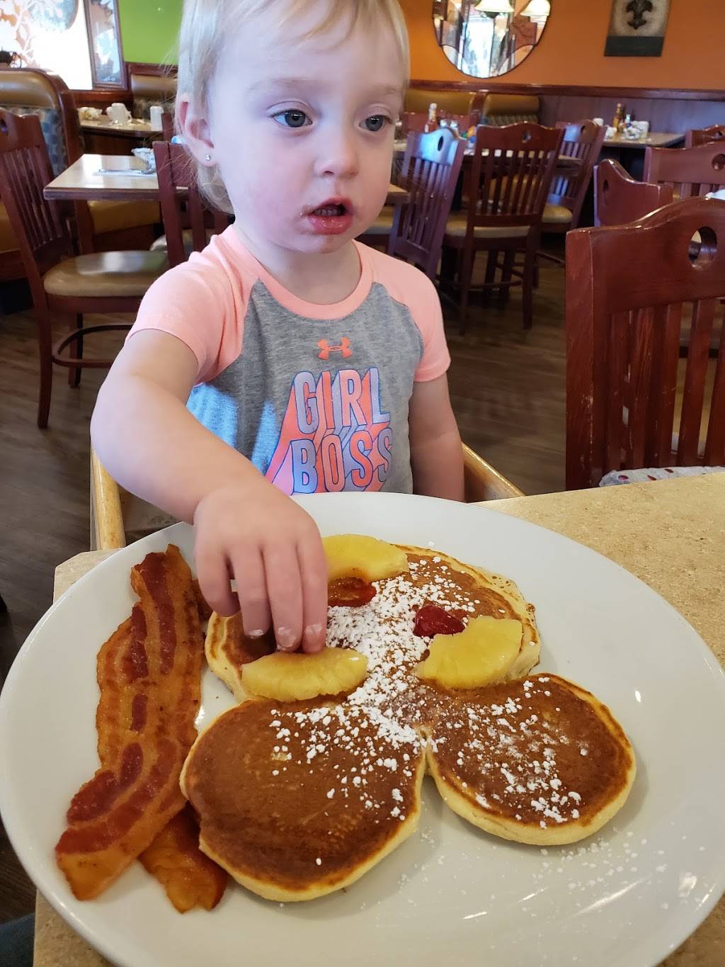 Cafe Fourteen | restaurant | 300 N Northwest Hwy, Palatine, IL 60067, USA | 8477056330 OR +1 847-705-6330