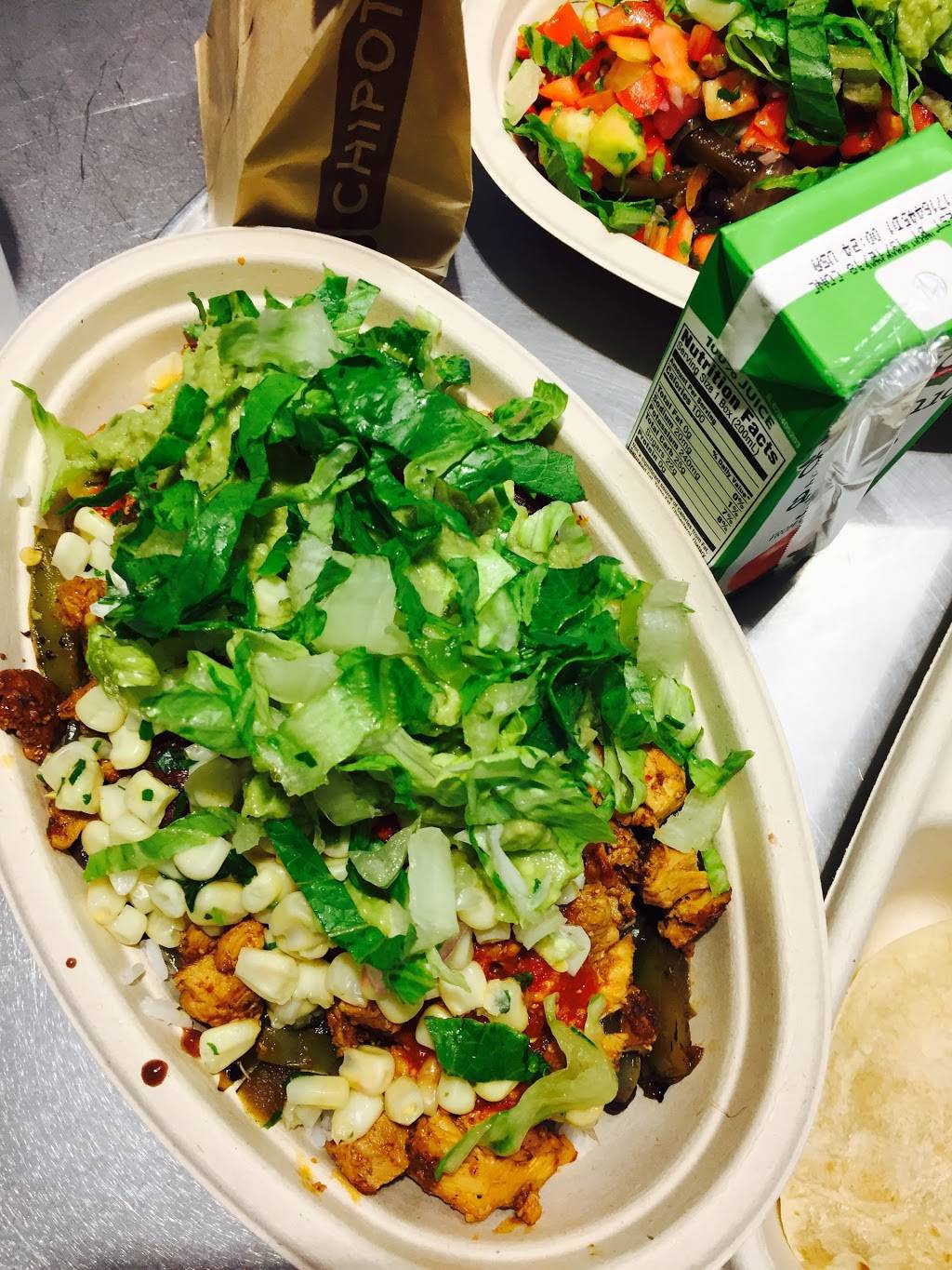 Chipotle Mexican Grill | restaurant | 43345 Crescent Blvd, Novi, MI 48375, USA | 2483494029 OR +1 248-349-4029