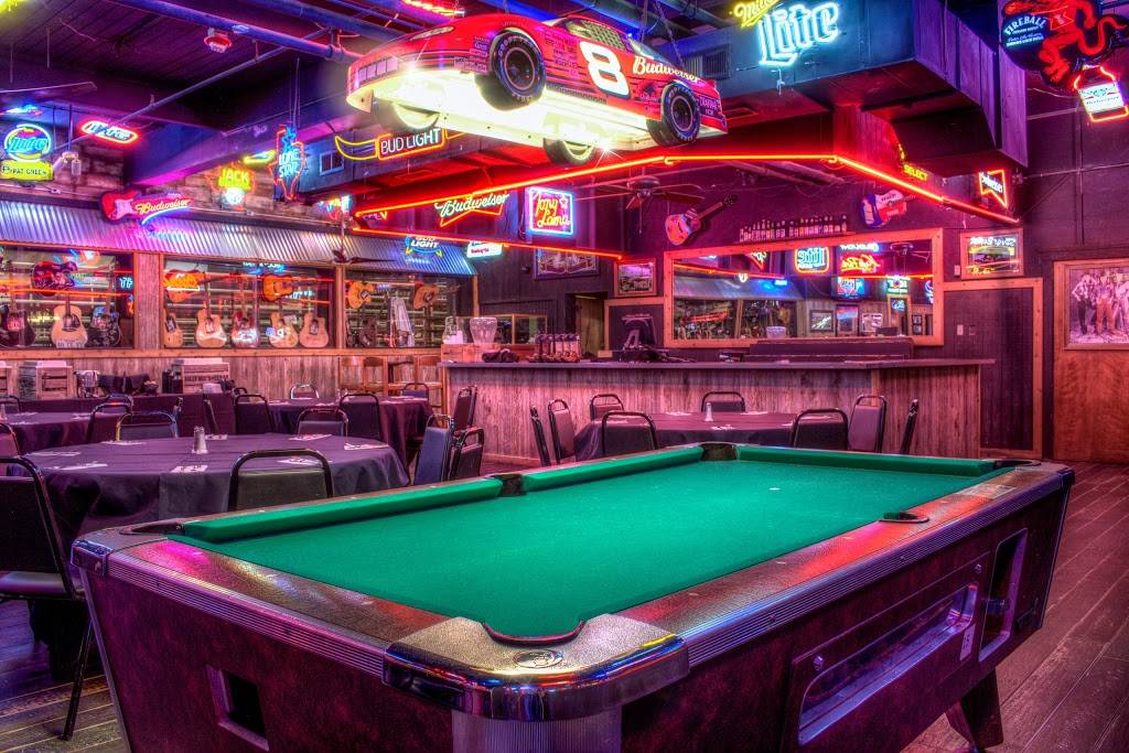 Billy Bobs Texas | restaurant | 2520 Rodeo Plaza, Fort Worth, TX 76164, USA | 8176247117 OR +1 817-624-7117