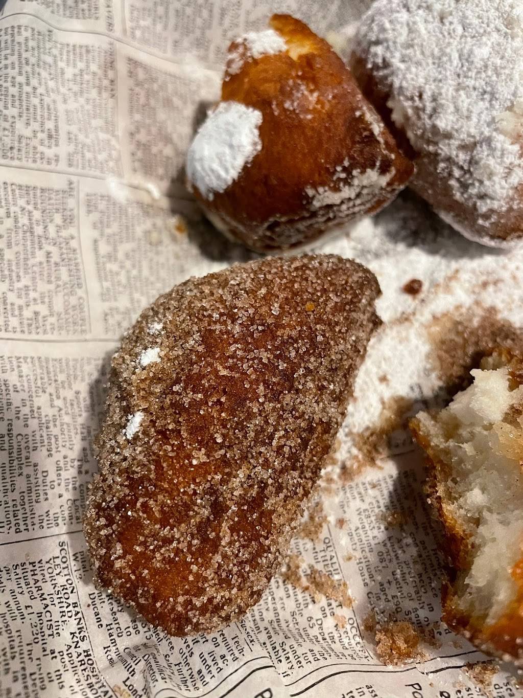 Big Wisky Porch BB64cafe | cafe | 1 Waterside Dr, Norfolk, VA 23510, USA | 7579379228 OR +1 757-937-9228