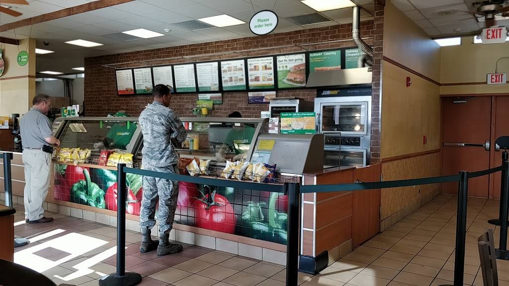 Subway | meal takeaway | 4503 Biggs Ave SE Building 944, Kirtland AFB, NM 87117, USA | 5052651051 OR +1 505-265-1051