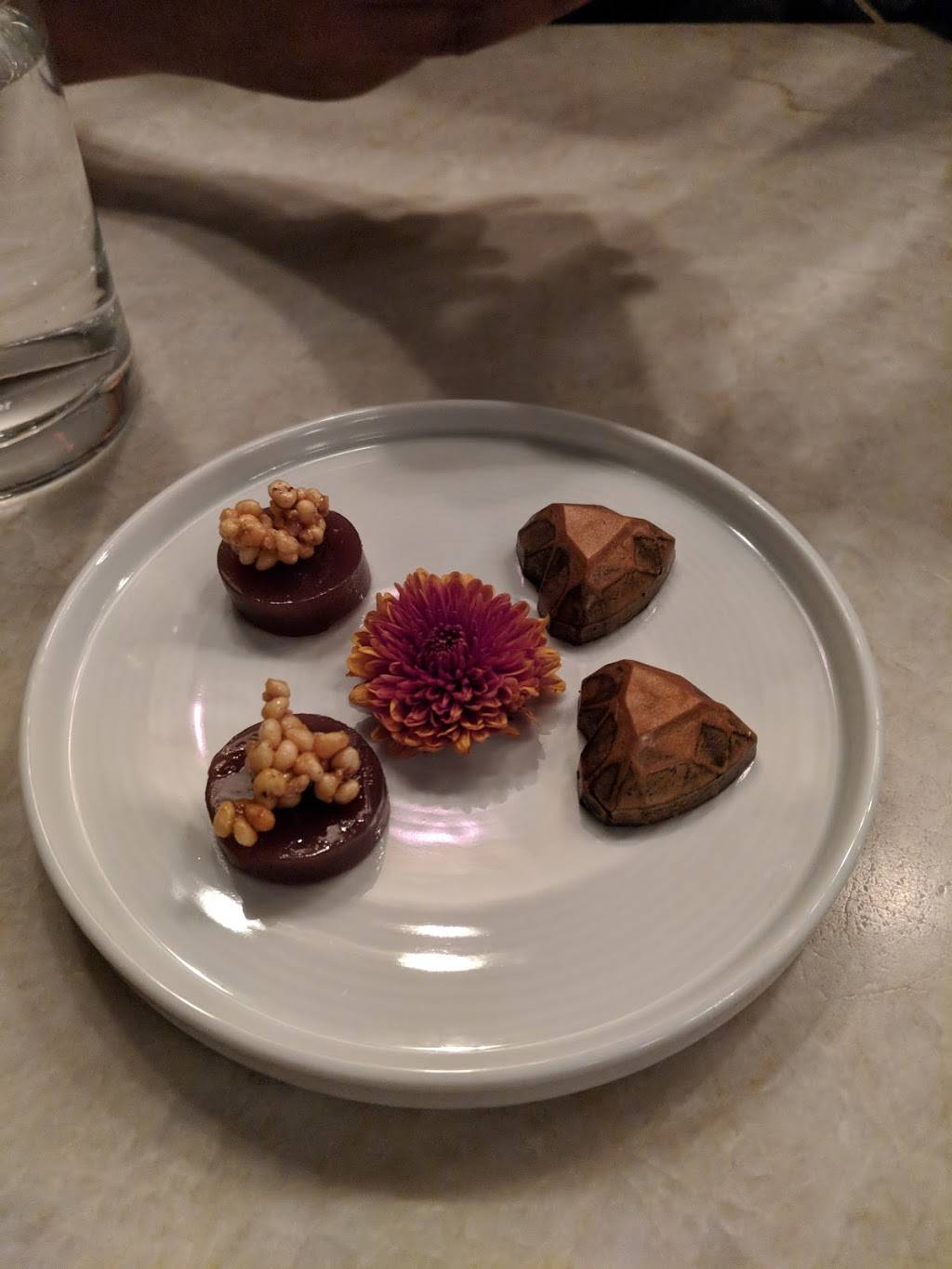 Brass Heart | restaurant | 4662 N Broadway, Chicago, IL 60640, USA | 7735649680 OR +1 773-564-9680