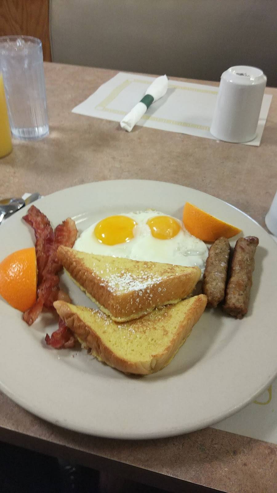 American Pancake House | restaurant | 508 N Dixie Way, Roseland, IN 46637, USA | 5742470810 OR +1 574-247-0810