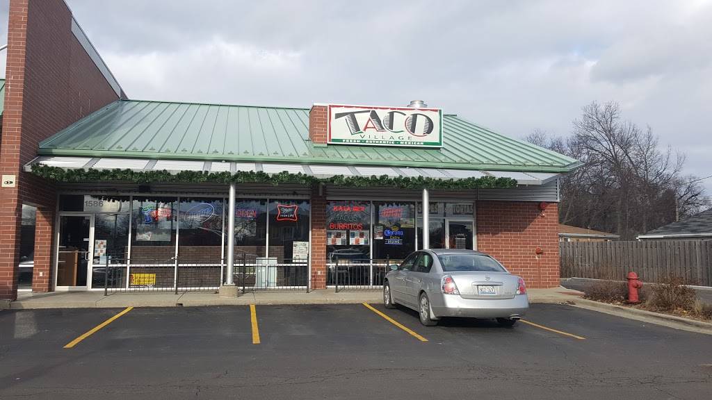 Taco Village | restaurant | 1590 Rand Rd, Des Plaines, IL 60016, USA | 8472993299 OR +1 847-299-3299