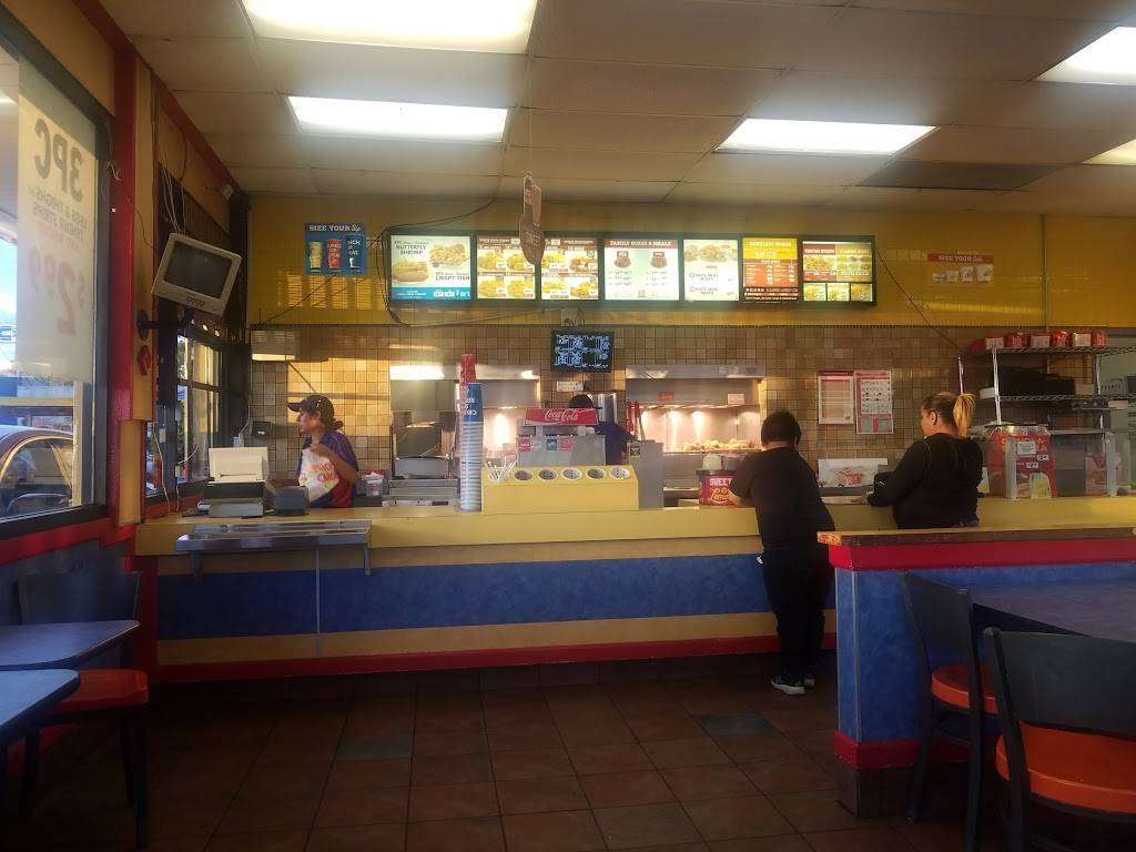 Churchs Chicken | restaurant | 5101 E Imperial Hwy, Lynwood, CA 90262, USA | 3106384422 OR +1 310-638-4422