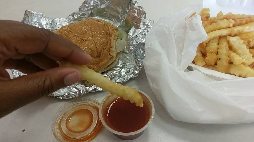 Dannys Sub Shop | meal takeaway | 7900 Annapolis Rd, New Carrollton, MD 20784, USA | 3013069888 OR +1 301-306-9888