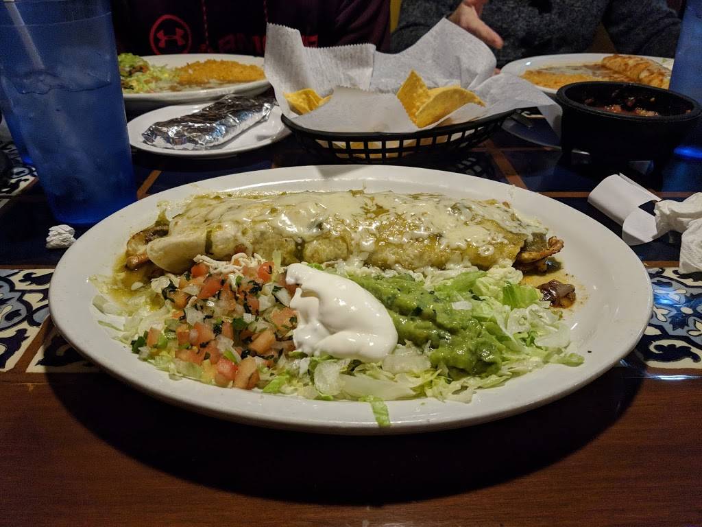 El Burrito Loco | restaurant | 5916 Harvey St B, Muskegon, MI 49444, USA | 2317980328 OR +1 231-798-0328