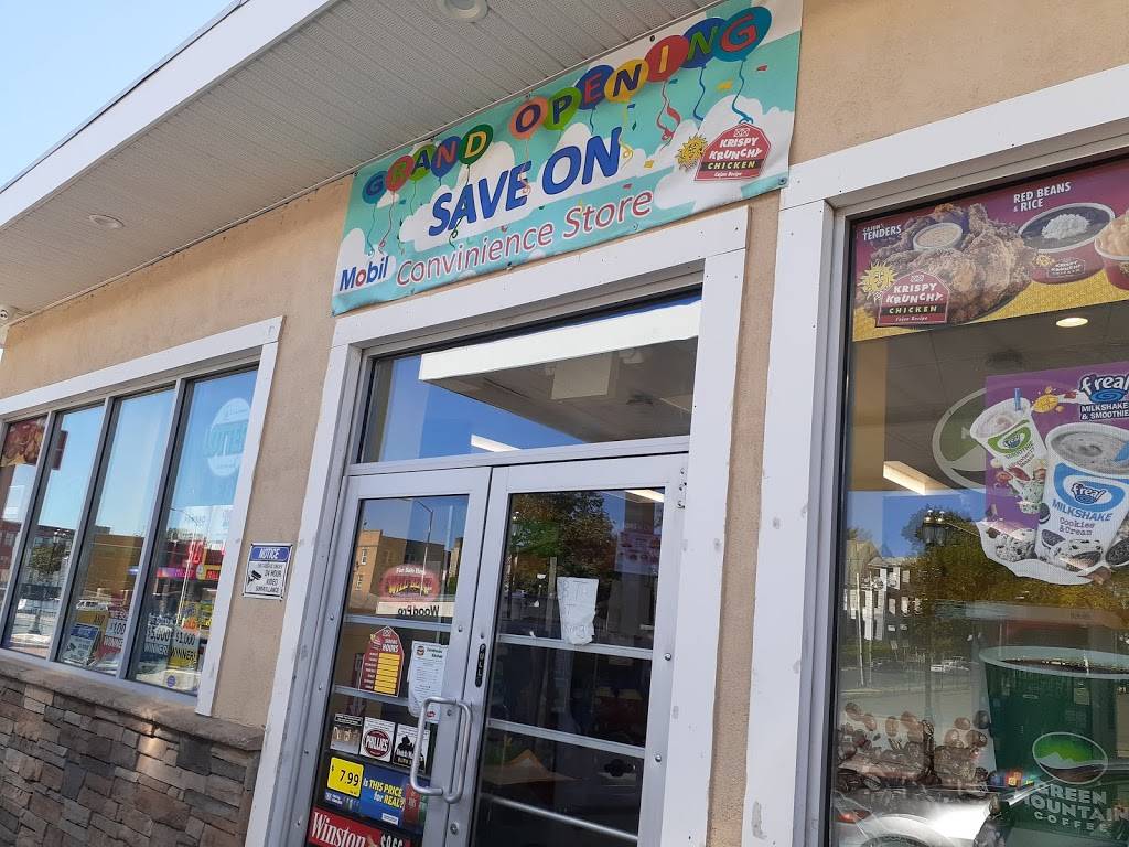 Save On Mobil // Farmhouse Kitchen | restaurant | 605 Albany Ave, Hartford, CT 06112, USA | 8605191426 OR +1 860-519-1426