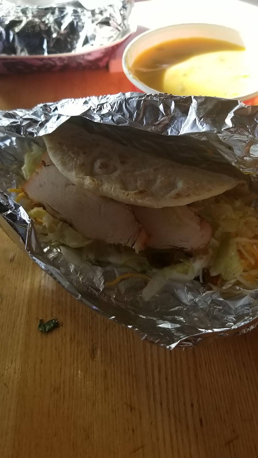 Taco Cabana | restaurant | 4723 W Commerce St, San Antonio, TX 78237, USA | 2104364464 OR +1 210-436-4464