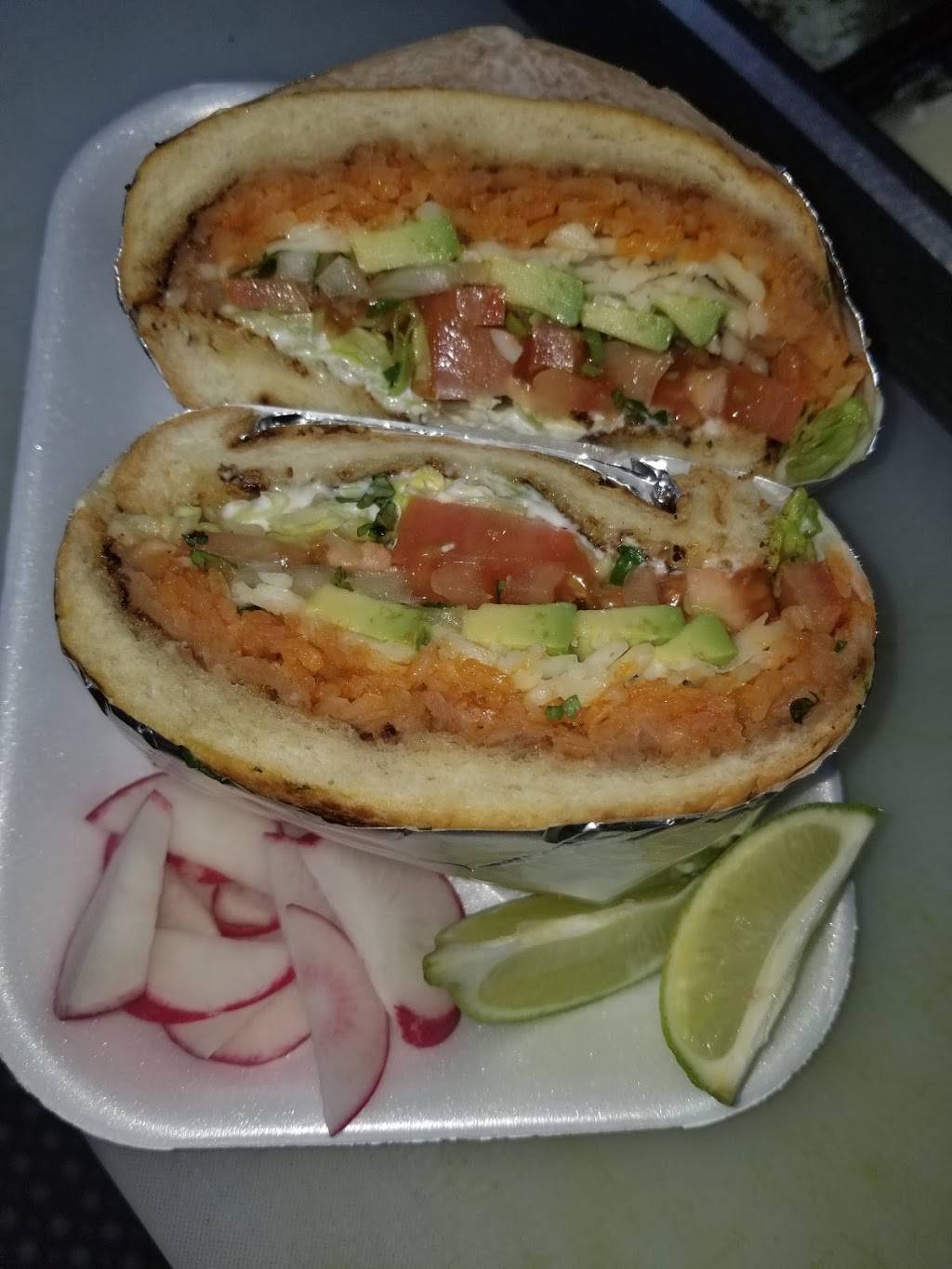 Alex Tacos Truck | restaurant | Sherman Way, Winnetka, CA 91306, USA | 8189383972 OR +1 818-938-3972