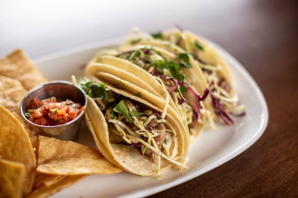 D.O.C. Wine Bar | restaurant | 326 Yorktown Shopping Center, Lombard, IL 60148, USA | 6306276666 OR +1 630-627-6666