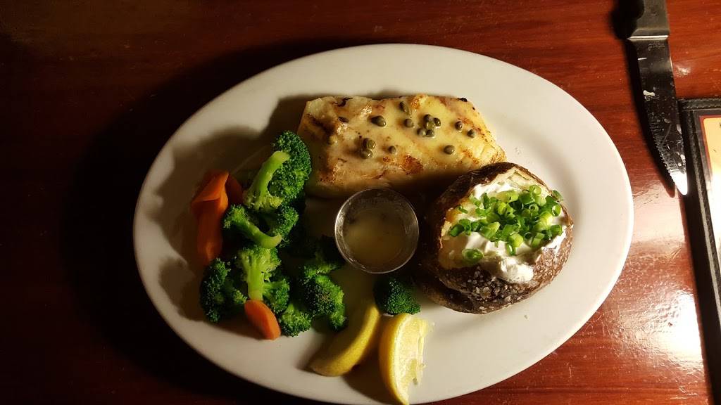 Tahoe Joes | restaurant | 7006 N Cedar Ave, Fresno, CA 93720, USA | 5592999740 OR +1 559-299-9740