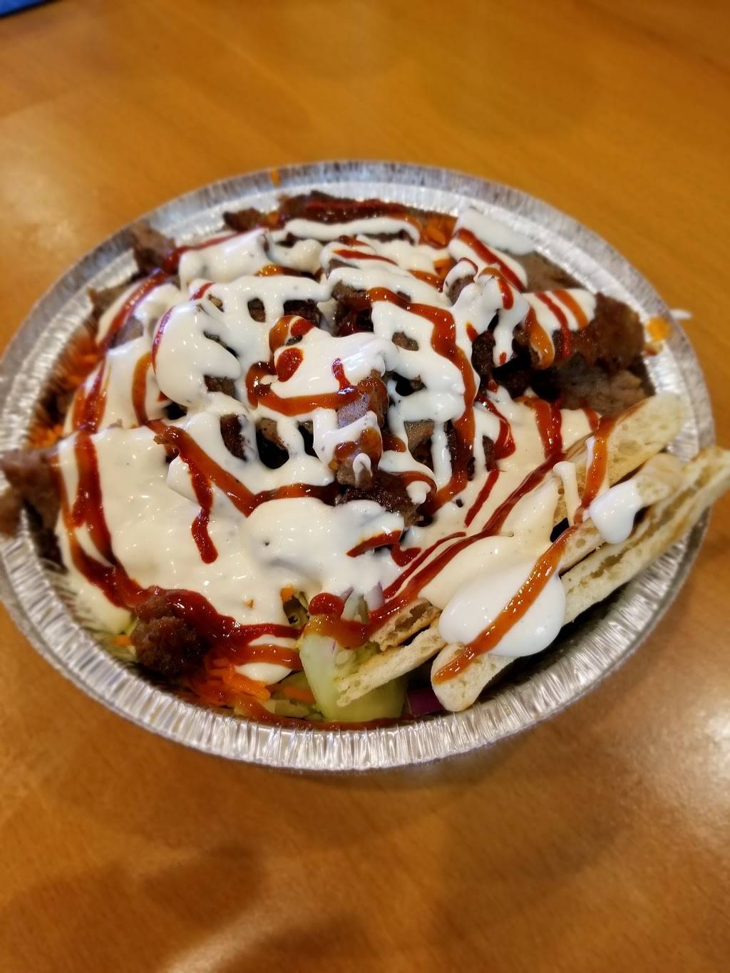 The Halal Chicken And Rice Company | restaurant | 8 Jerusalem Ave, Hicksville, NY 11801, USA | 5164339700 OR +1 516-433-9700