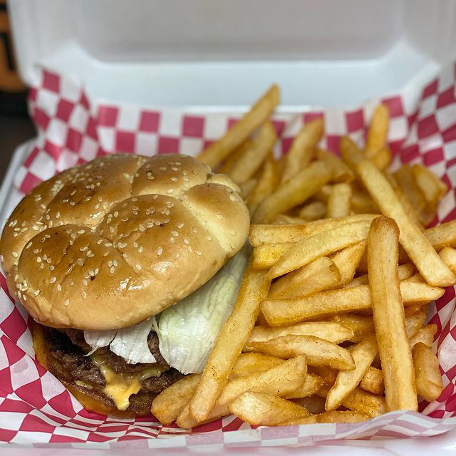 Memphis Style Wingz & Thingz | restaurant | 12453 Steeple Way Blvd, Houston, TX 77065, USA | 7137423607 OR +1 713-742-3607