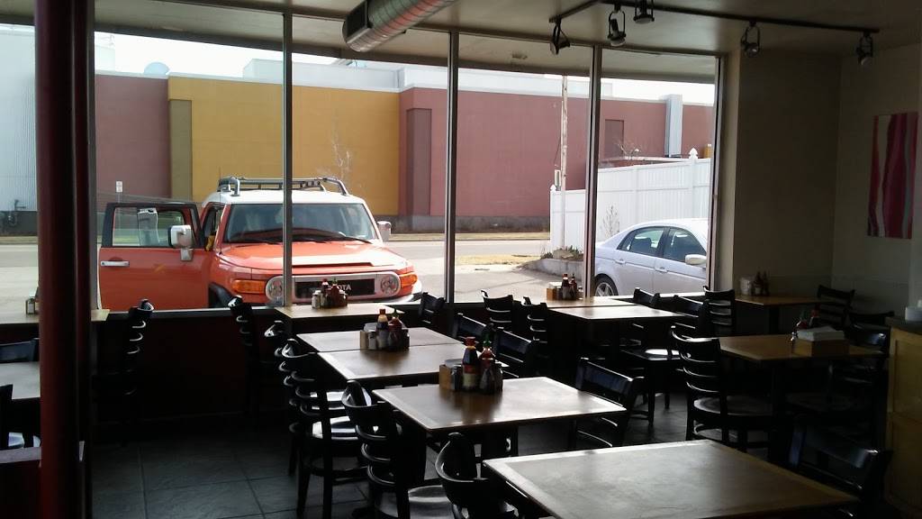 Pho Fusion Asian | restaurant | 4802 W 38th Ave, Denver, CO 80212, USA | 3034551111 OR +1 303-455-1111