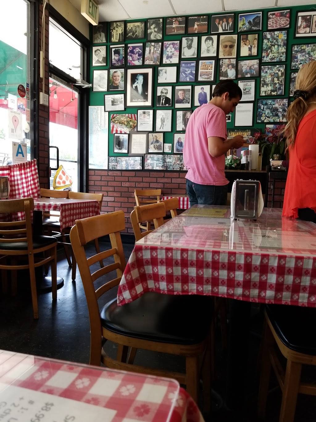 Santinos Ny Pizza | meal delivery | 4319 Woodman Ave, Sherman Oaks, CA 91423, USA | 8187843228 OR +1 818-784-3228