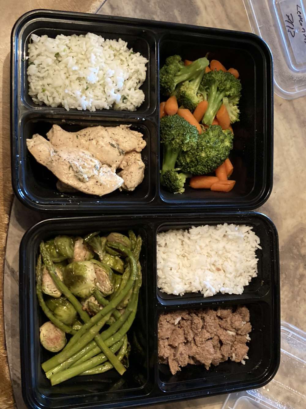 Zeuss | restaurant | 125 W District St, Tucson, AZ 85714, USA | 5203929223 OR +1 520-392-9223