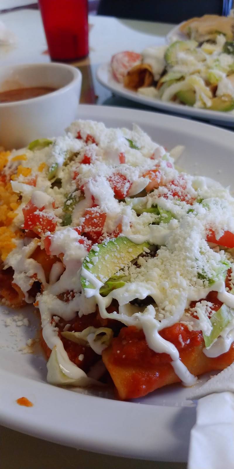 Nopal De Guerrero | restaurant | 7591 University Blvd, Winter Park, FL 32792, USA | 3212957952 OR +1 321-295-7952