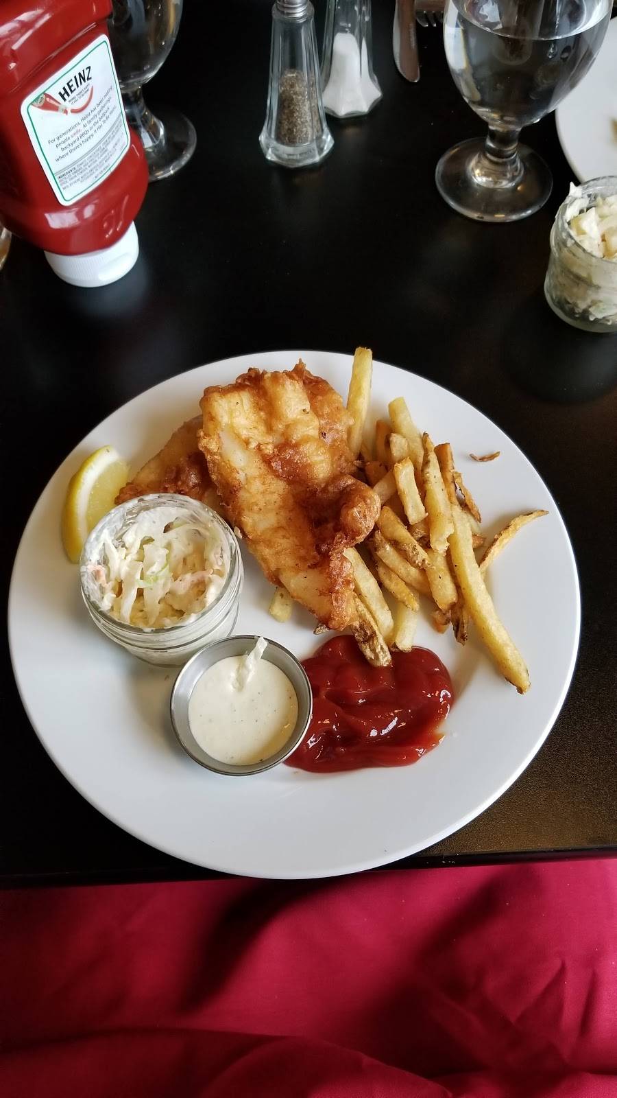 Charlies on Main | restaurant | 113 S Main St, Oregon, WI 53575, USA | 6082912255 OR +1 608-291-2255