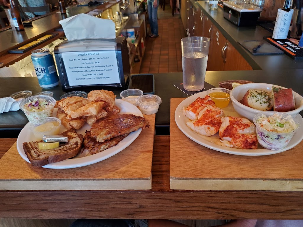 In Cahoots & Co | restaurant | S43W31325 WI-83, Genesee Depot, WI 53127, USA | 2629682399 OR +1 262-968-2399