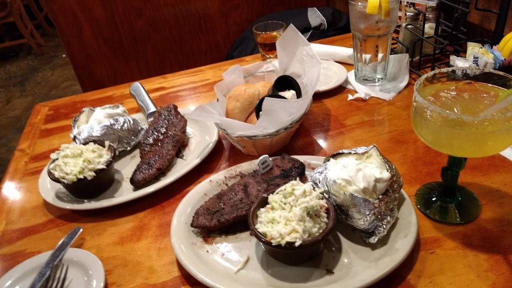 Texas Outlaw Barbeque | restaurant | 220 Commerce Dr, Elizabethtown, KY 42701, USA | 2702348586 OR +1 270-234-8586