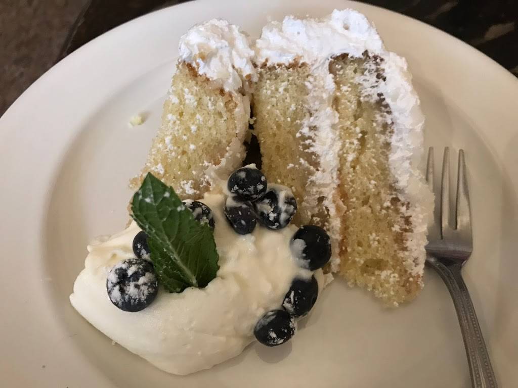 Tsunami | restaurant | 928 Cooper St, Memphis, TN 38104, USA | 9012742556 OR +1 901-274-2556