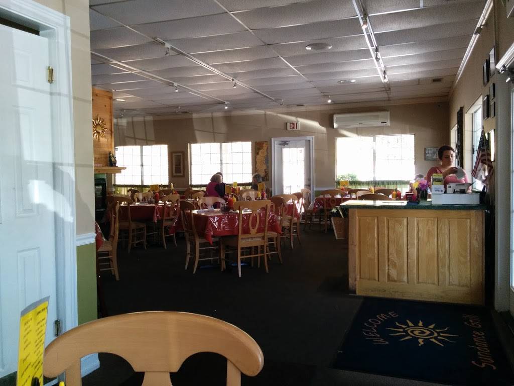 Sundance Grill | restaurant | 715 N Main St, Hiawassee, GA 30546, USA | 7068964745 OR +1 706-896-4745