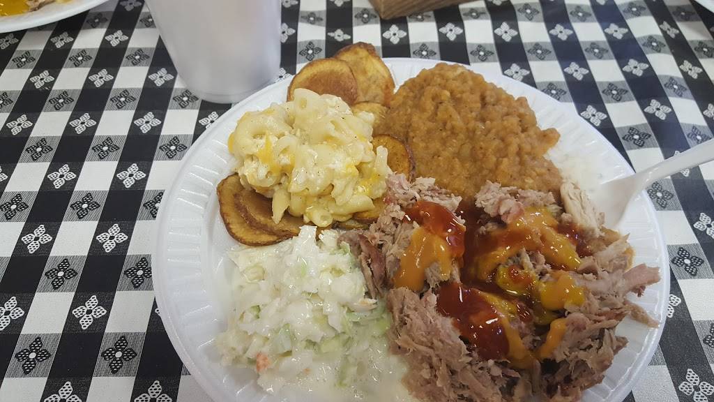 Dukes BBQ of Beaufort | restaurant | 1509 Salem Rd, Beaufort, SC 29902, USA | 8433794744 OR +1 843-379-4744