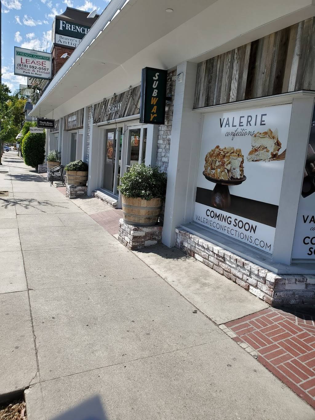 Subway | meal takeaway | 20929 Ventura Blvd Suite 45, Woodland Hills, CA 91364, USA | 8188359770 OR +1 818-835-9770